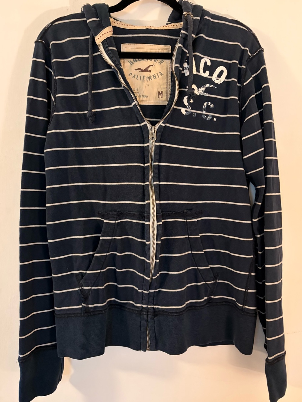 Vintage Y2K Hollister Navy and White Striped Zip-Up Hooded Jacket Medium